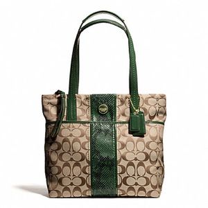 coach signature stripe tote